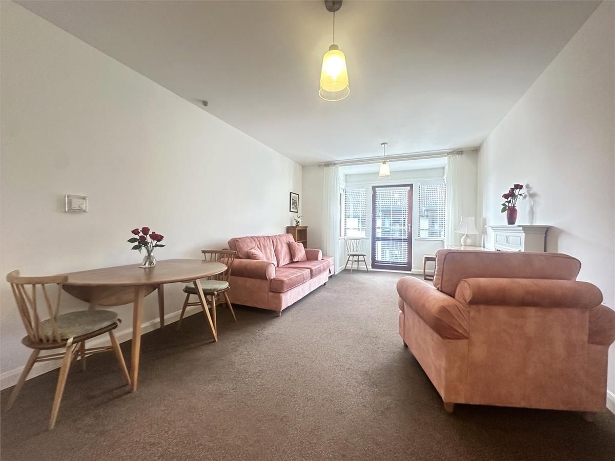 Property Image 1f664950-1412-4b1c-a1bd-fff1236a6834