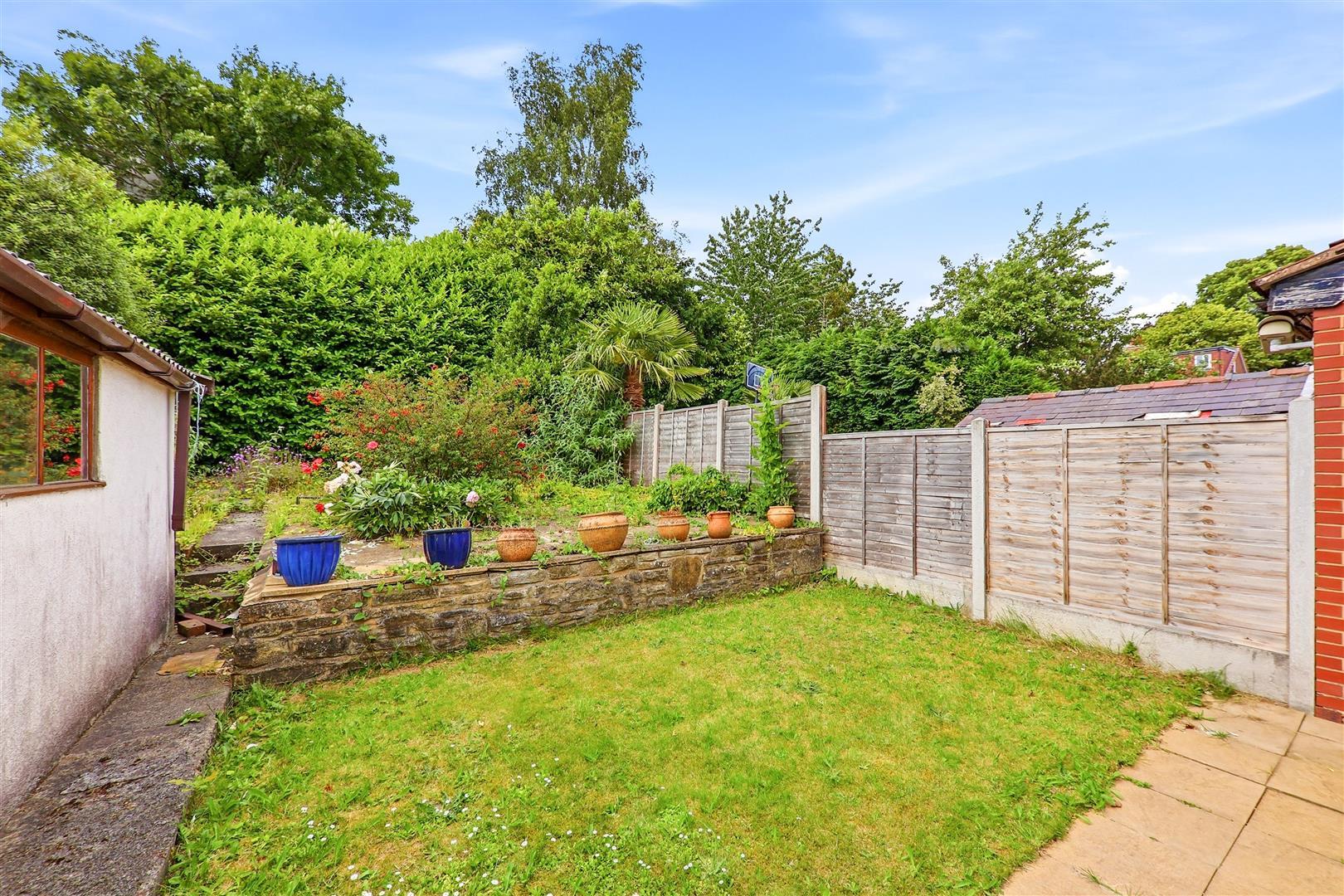 Property Image 1f69ce30-6626-49e3-9352-a64248df2ced
