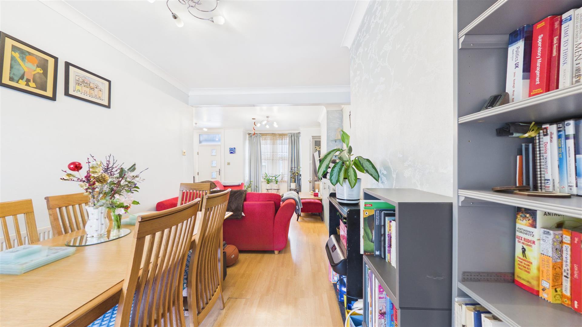 Property Image 1fa1cda4-dbba-4e34-9a54-c9756d3a74ae