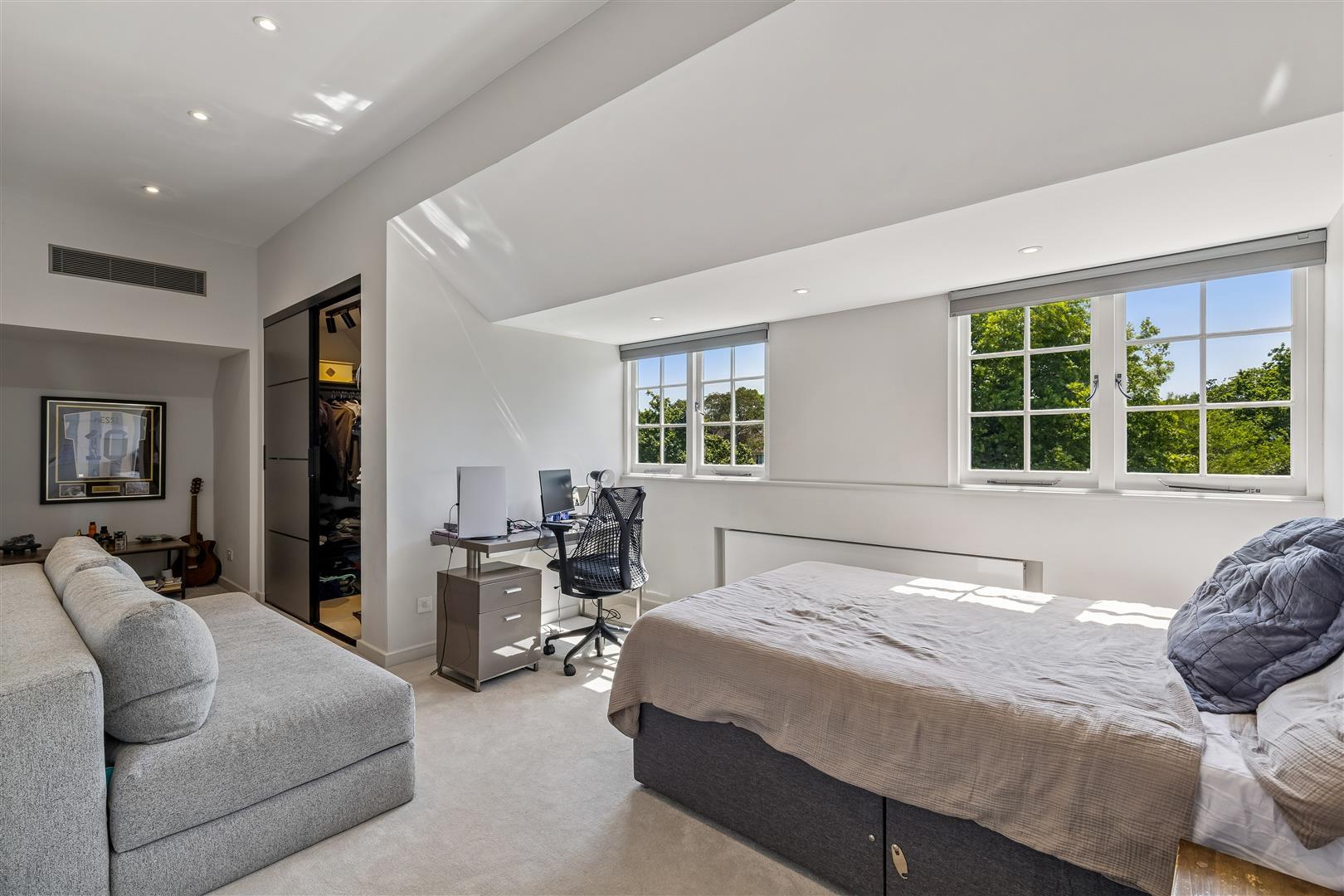 Property Image 1fa3c200-c791-4de5-a920-20ea46c1f64e