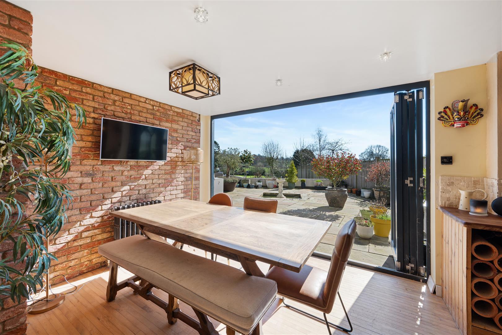 Property Image 1fb1e6b1-cdba-4071-addd-c2e2d8d37c81