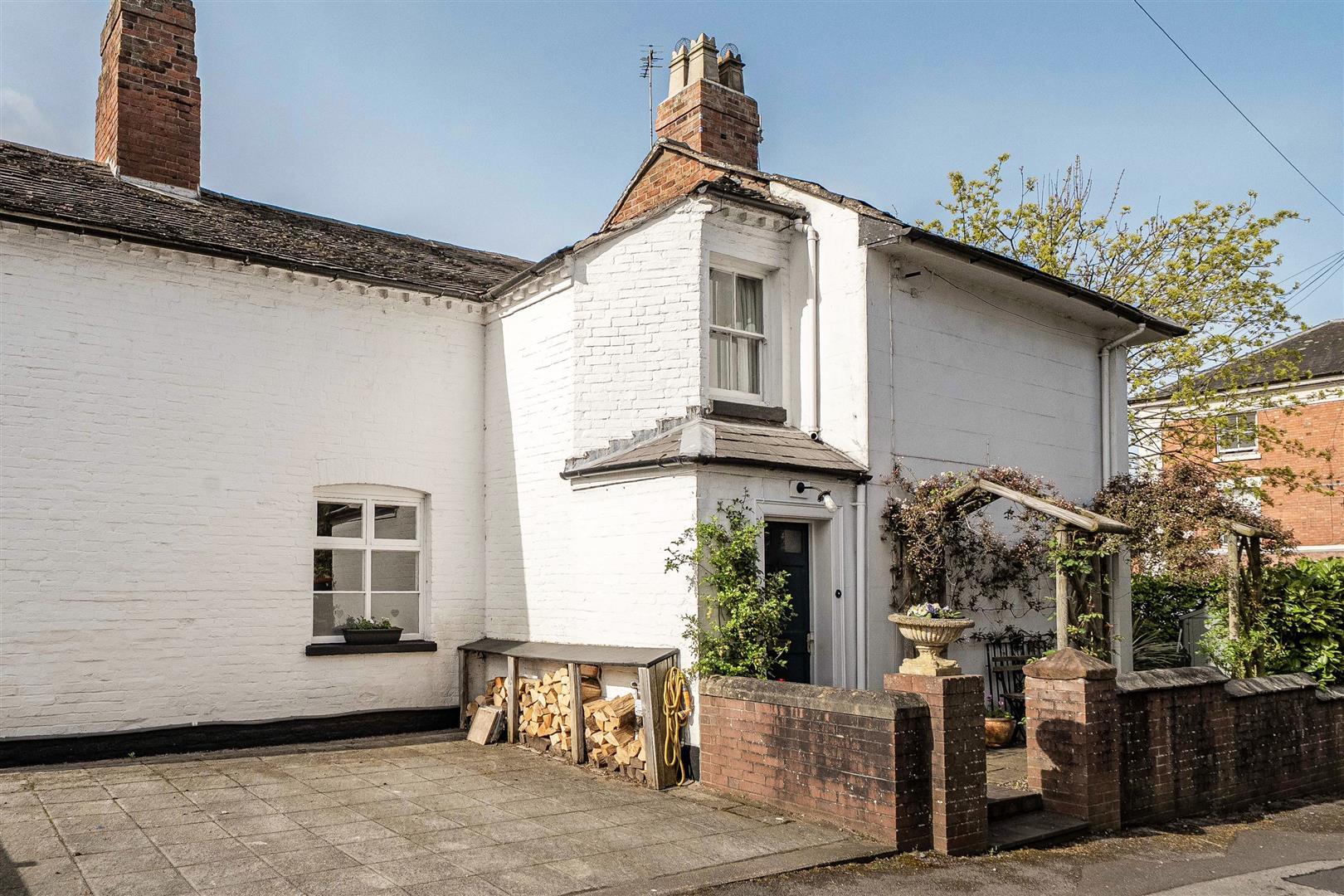 Property Image 1fbec962-158c-4a22-94d1-c39d04a67b01