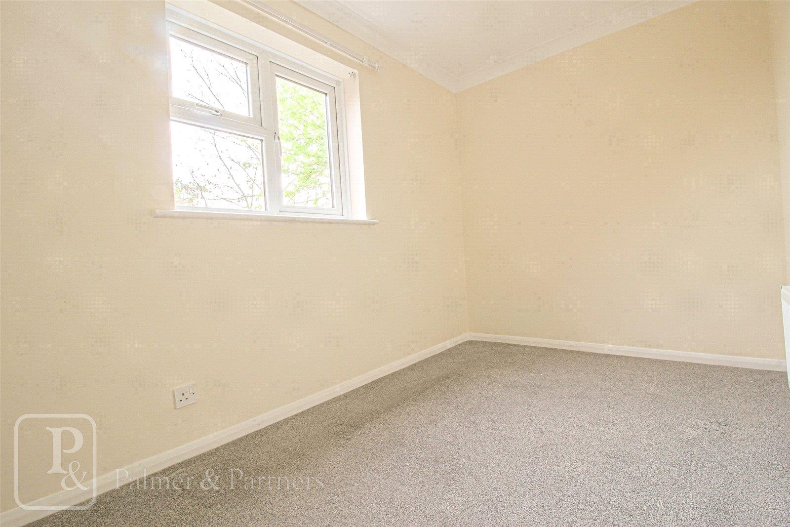 Property Image 1fc442e5-72ed-44a7-957a-c7f2d67105fb
