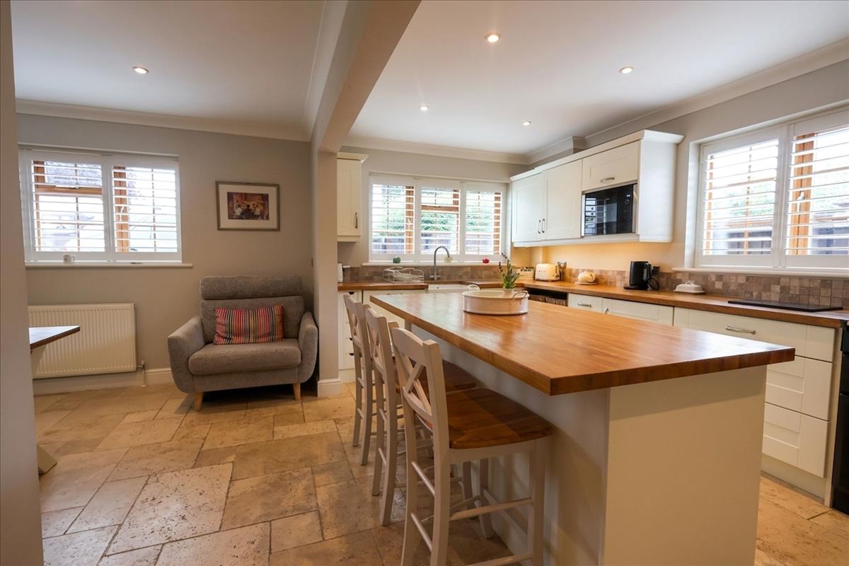 Property Image 1fc9a7e9-bdb6-406b-a6ee-88e7a0815390