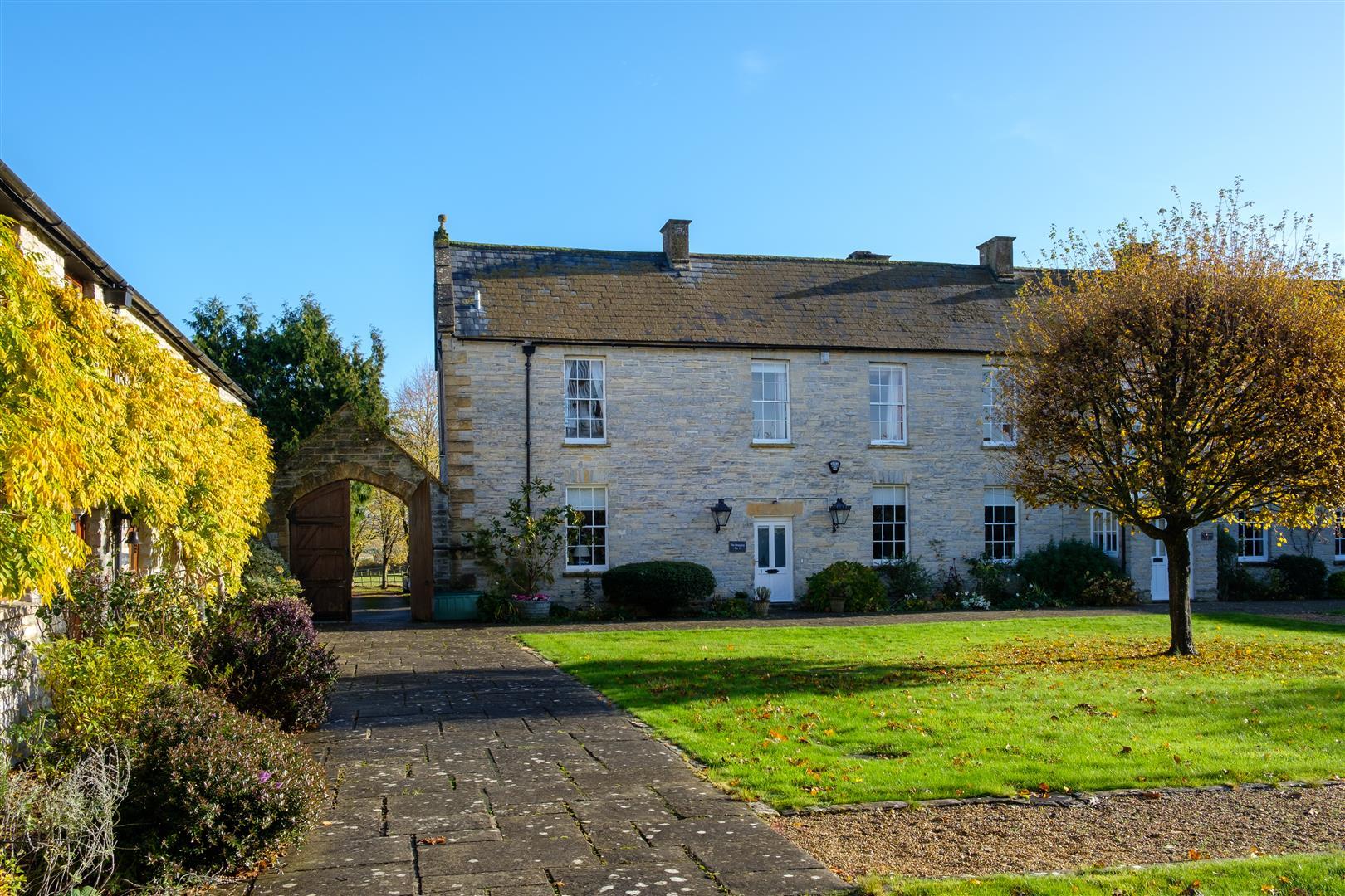 Property Image 1fcc596e-9358-4c83-9d85-e0381675cb19
