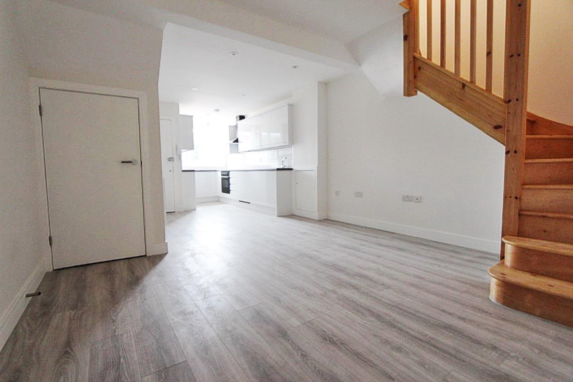 Property Image 1fdccdc1-e84b-4c2d-859b-7e4d482bea5c