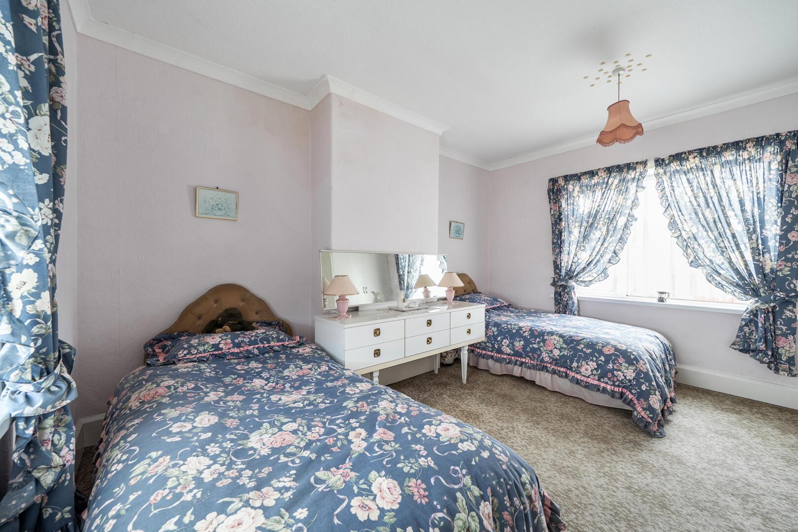 Property Image 1fe0e0f5-6955-469a-8f1f-a92ed7c92ef4