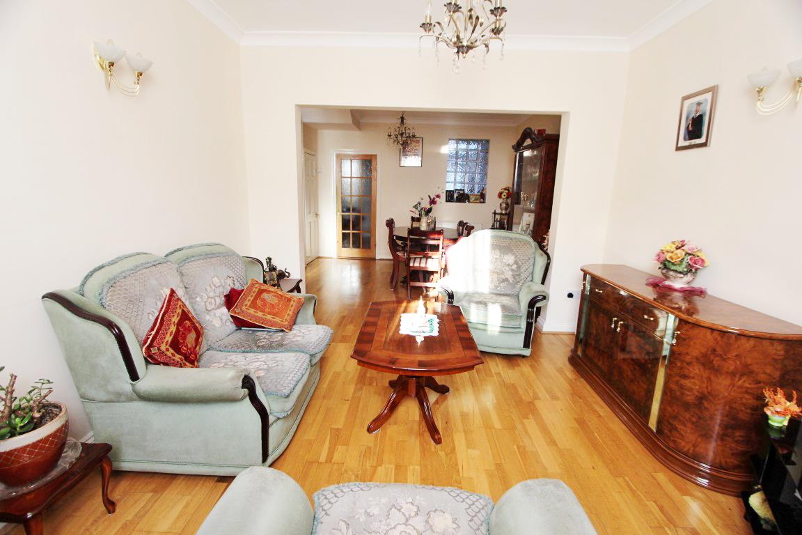 Property Image 1fe5f82e-9cee-400b-af98-99de3f581697