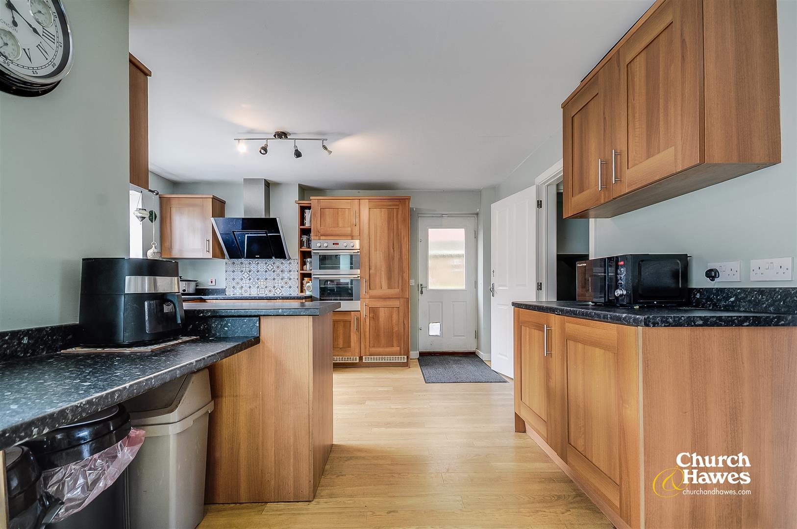 Property Image 1ffe268c-16a4-47d3-bf0a-8d7b02499170