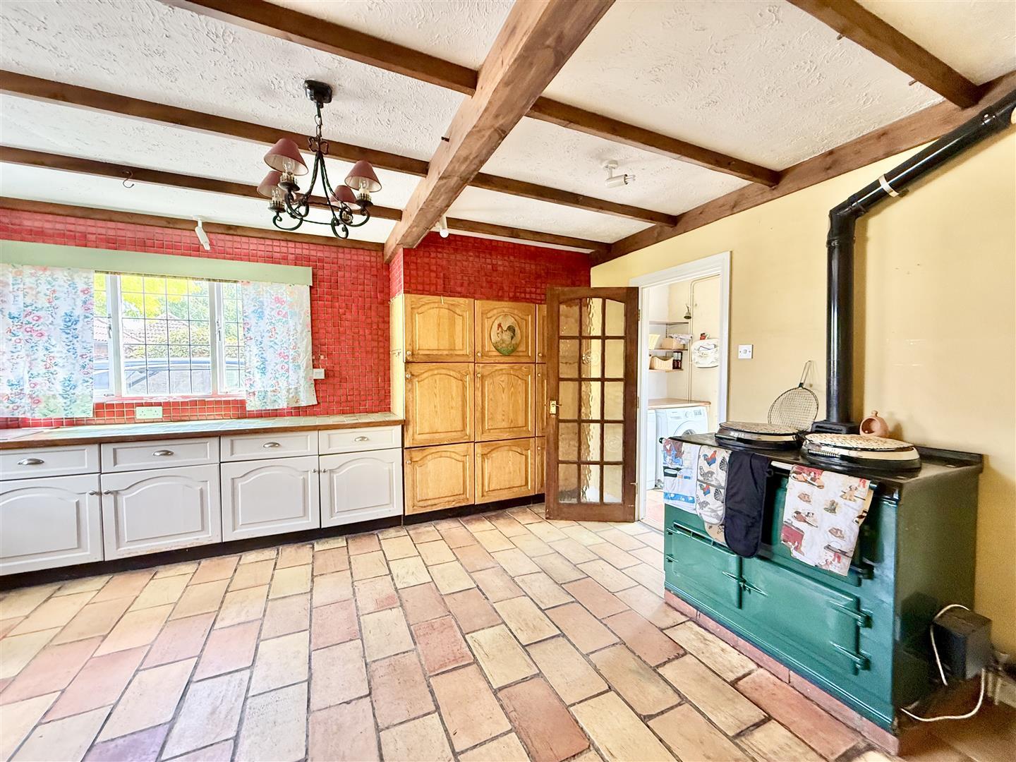 Property Image 200112d2-25e6-401e-84fd-0d461556a224