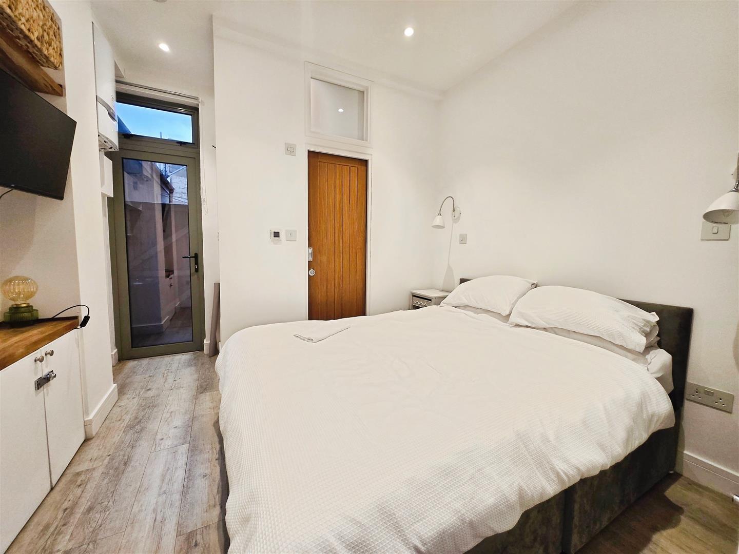 Property Image 2007399e-2b01-4e21-a407-9149b2d75cd5
