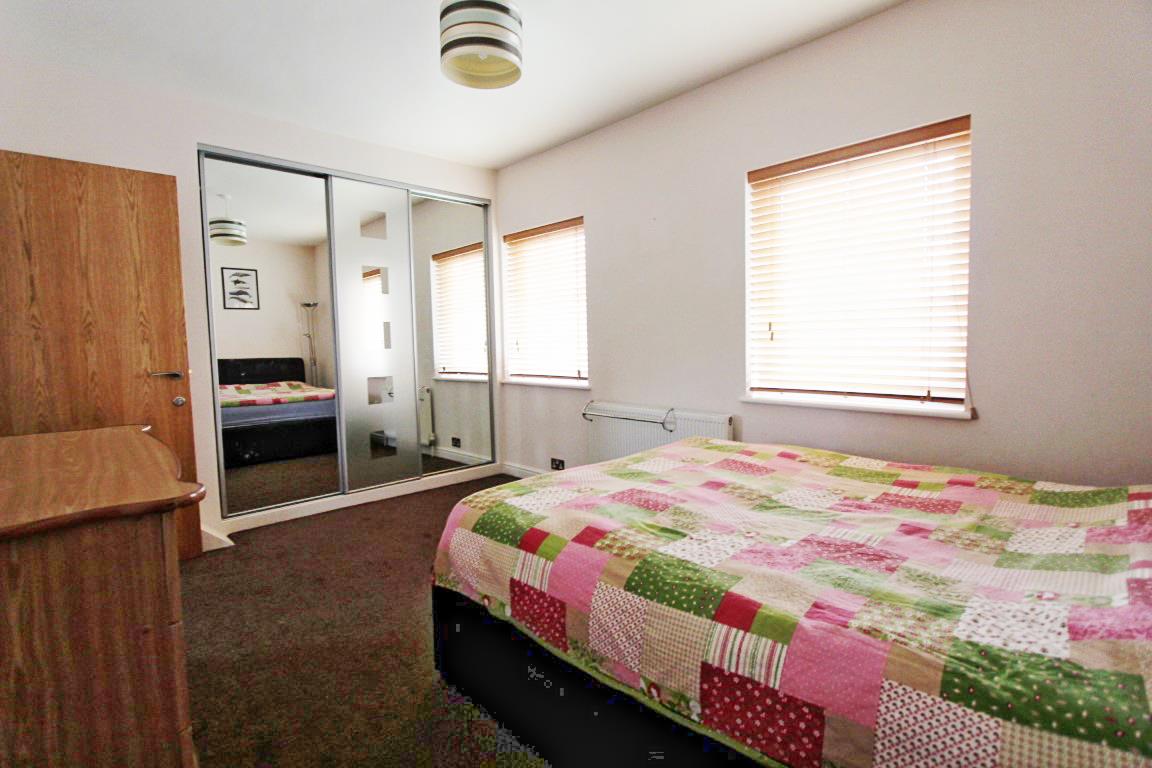Property Image 201c38b6-086c-4ffe-8cf7-3c698ed74b26
