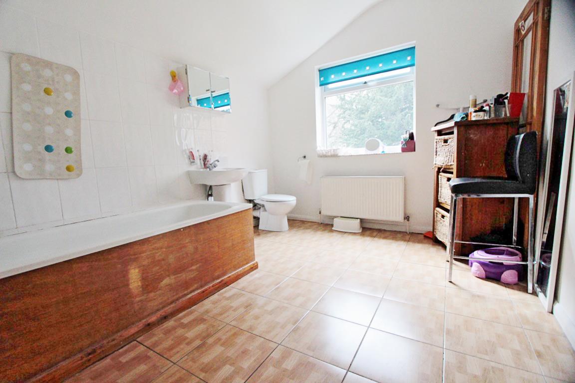 Property Image 2027b53f-6e04-4870-a104-07ca9cb1b91d