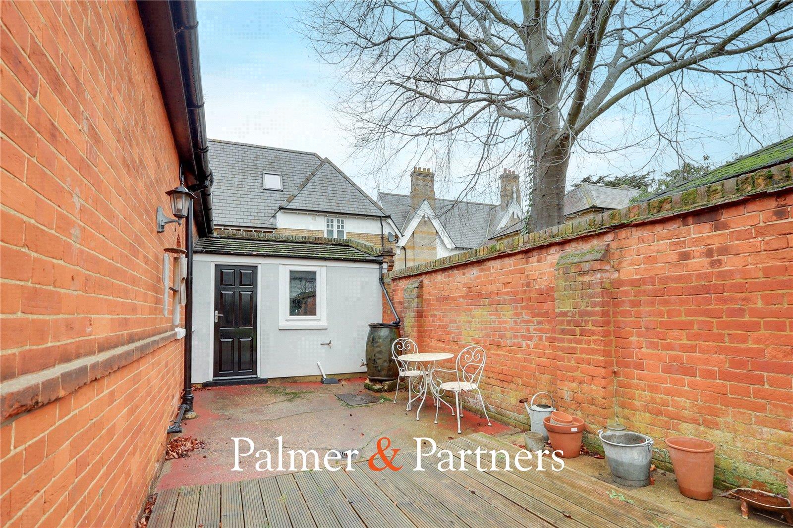 Property Image 20407924-56d2-431d-bb98-c4d437fe89a6