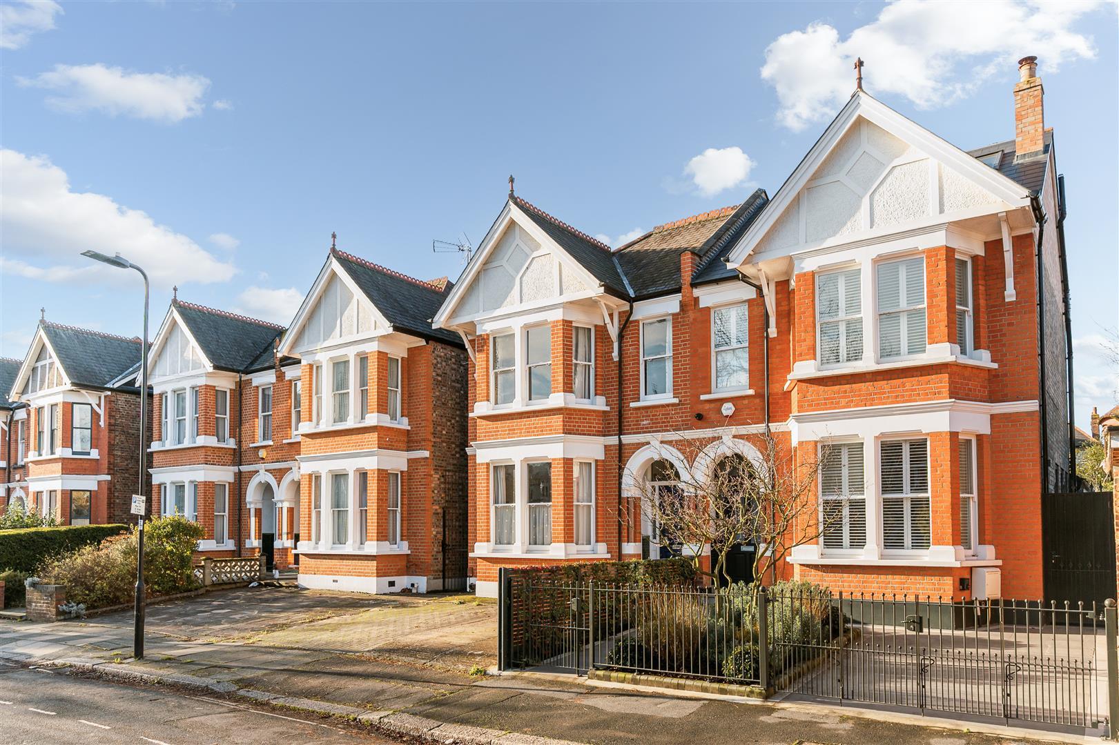 Property Image 204a9eda-48bd-4c2a-b38c-34a30a360b5d