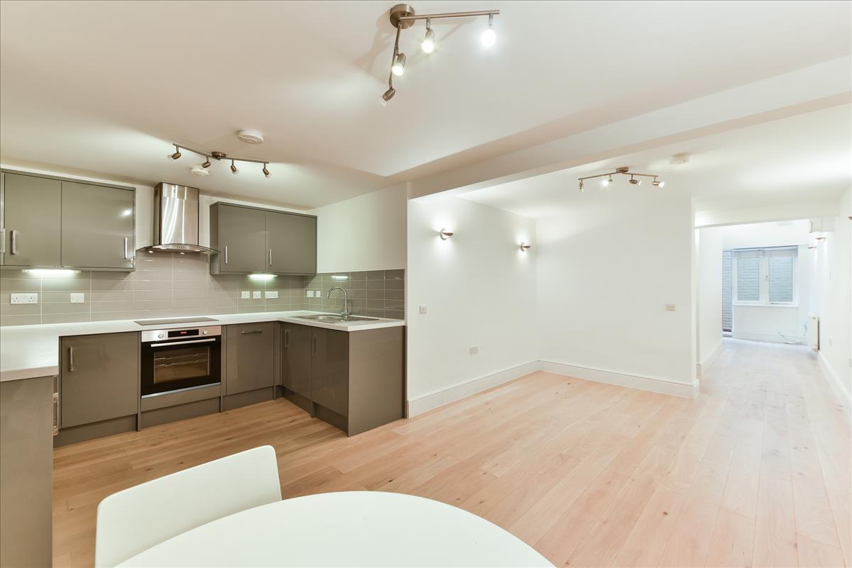 Property Image 205a9ec8-88df-469c-aa96-729dd5f58034