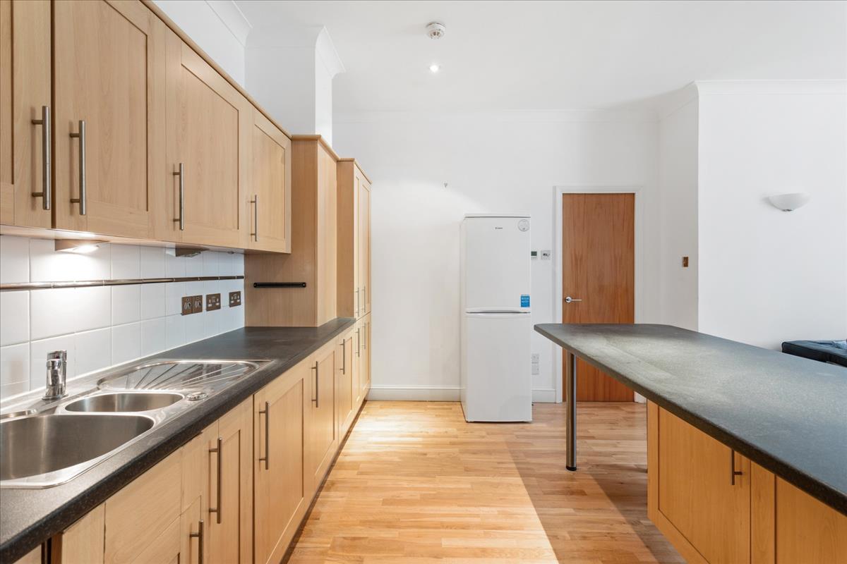 Property Image 205f999c-6bc8-4b55-85c1-ff4876dbbd3e