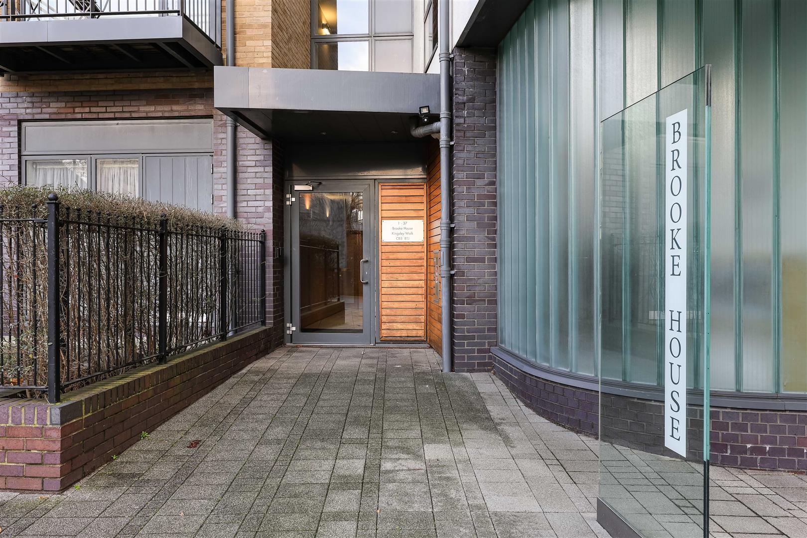 Property Image 206352f9-9a80-4036-b4f8-d25883ae7148