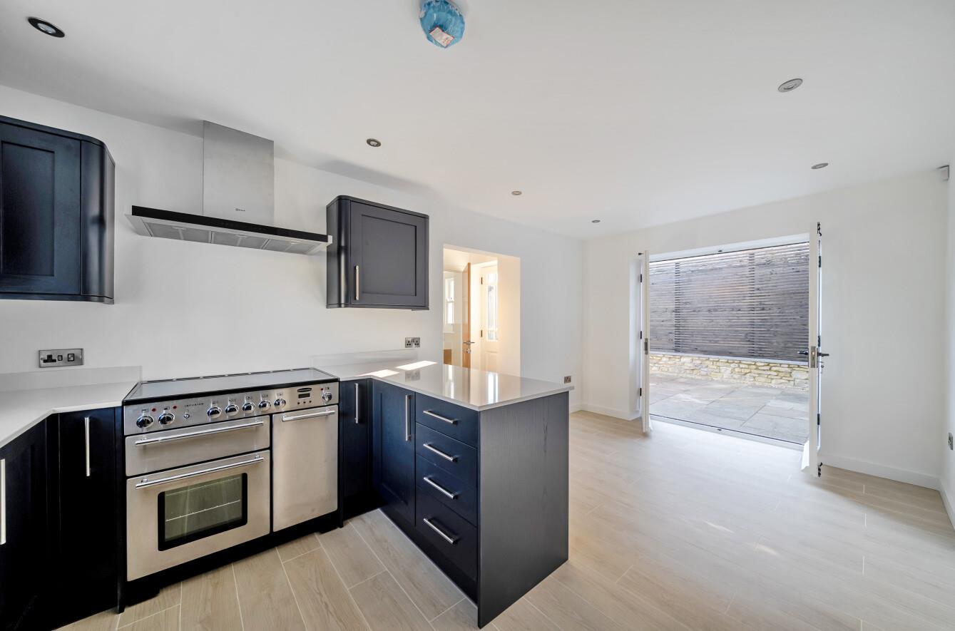 Property Image 2071eb38-7216-44e2-aef0-1848e0c99f57