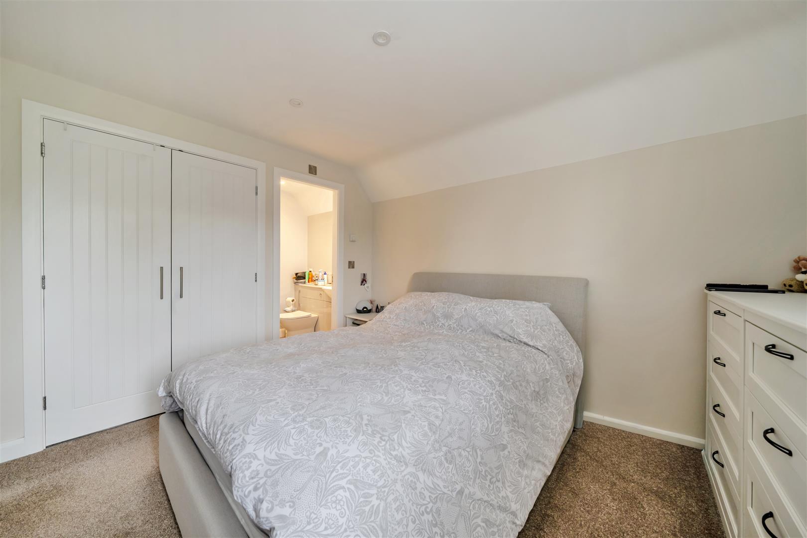 Property Image 2077f377-fcad-4516-9aae-7144b477d89c