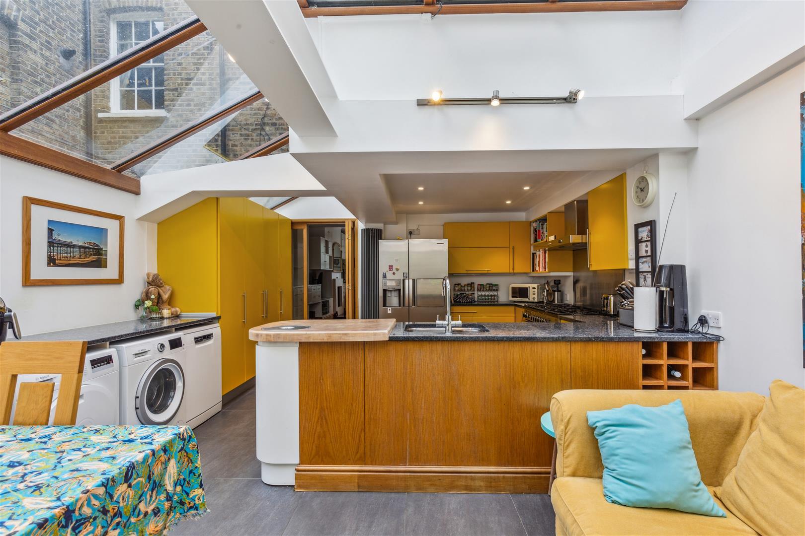 Property Image 207c3aef-7065-47c7-87f3-30e60bc3d693