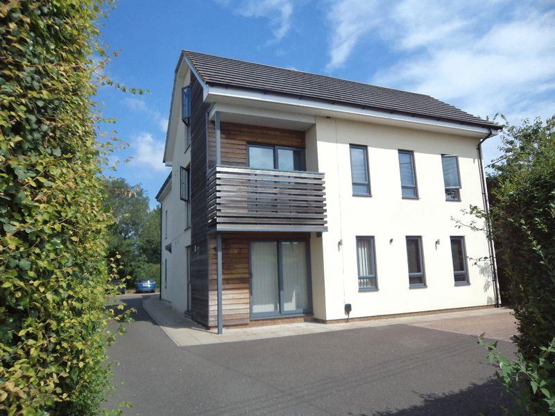 Property Image 207d1514-c0ec-46b8-a109-046c6002f908
