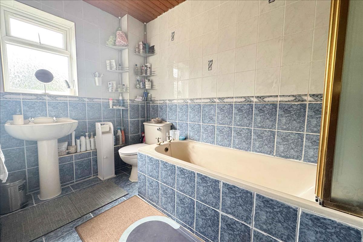 Property Image 20c7dad2-1ebf-4dbb-a117-513ef0880976
