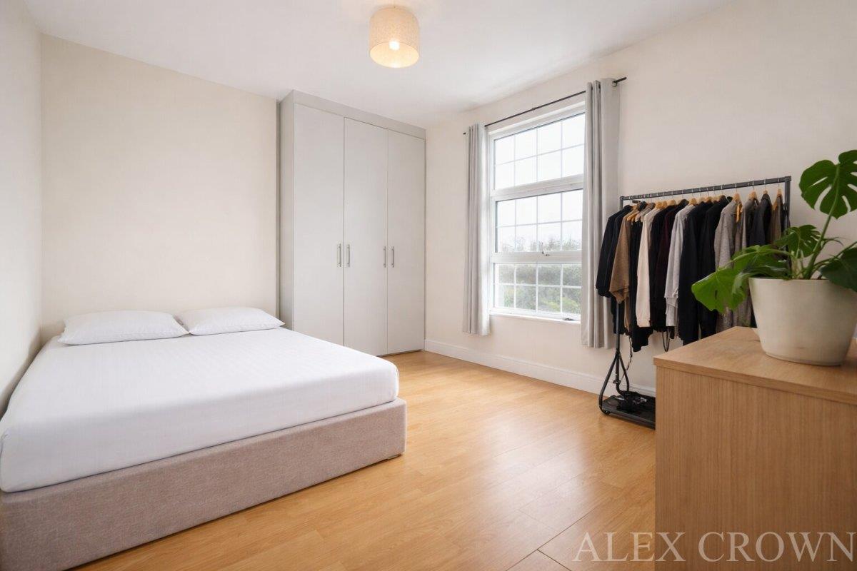 Property Image 20cf916a-3cef-4cda-8d0b-e5f50a4d316a