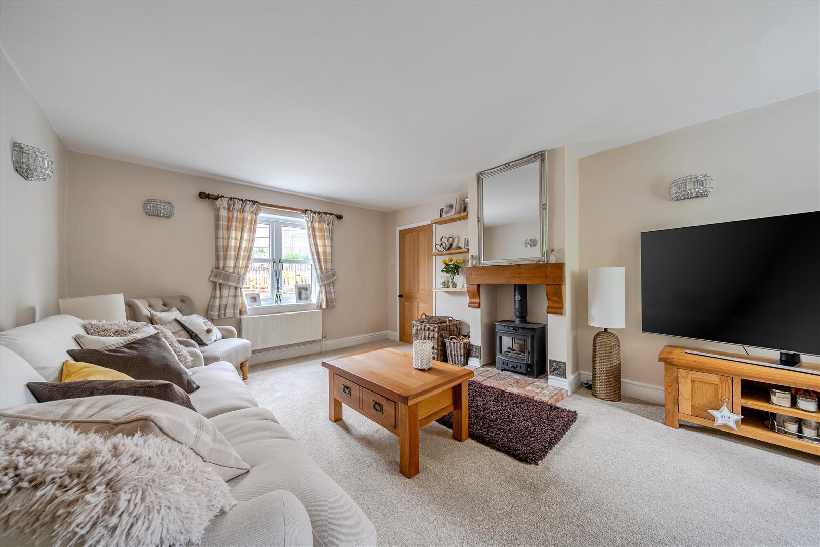 Property Image 20dc98e4-89e0-4830-96e9-89024bfa70e4