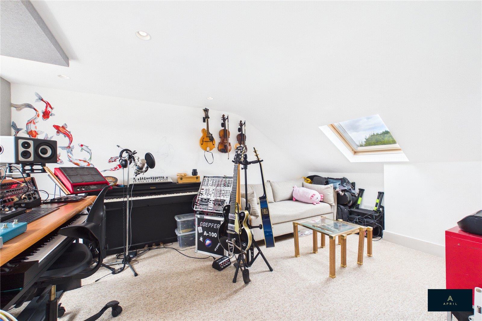 Property Image 20e1e39e-7dc8-4eb9-97c2-a460e6cdbf31