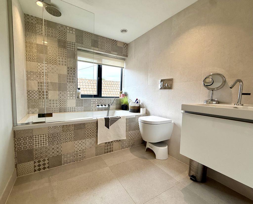 Property Image 20e384a1-ff23-46d3-8309-94cb3f37abeb
