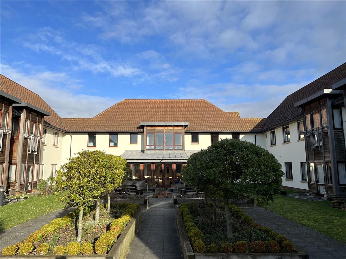 Property Image 20f8dffc-eb0e-4077-a0ac-bf7d7359be73