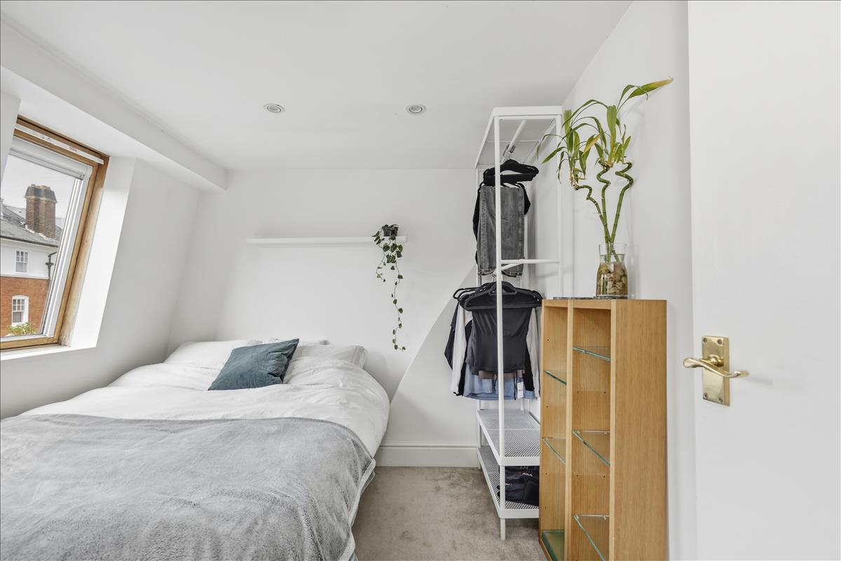 Property Image 210072a1-4ccb-4411-a1dd-b9ef0e01105a