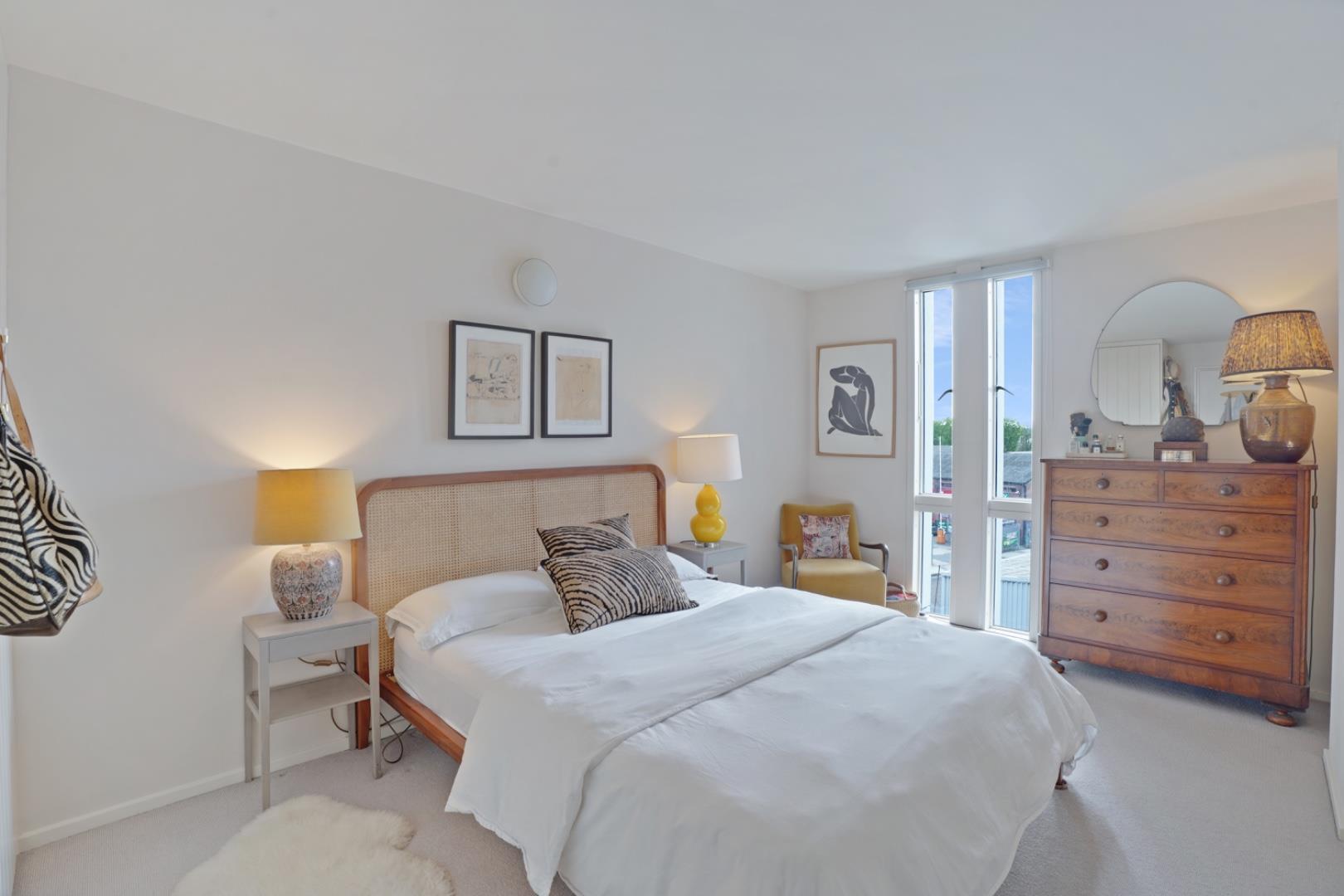 Property Image 2106c032-4088-45f5-b306-0b4186b28a5d