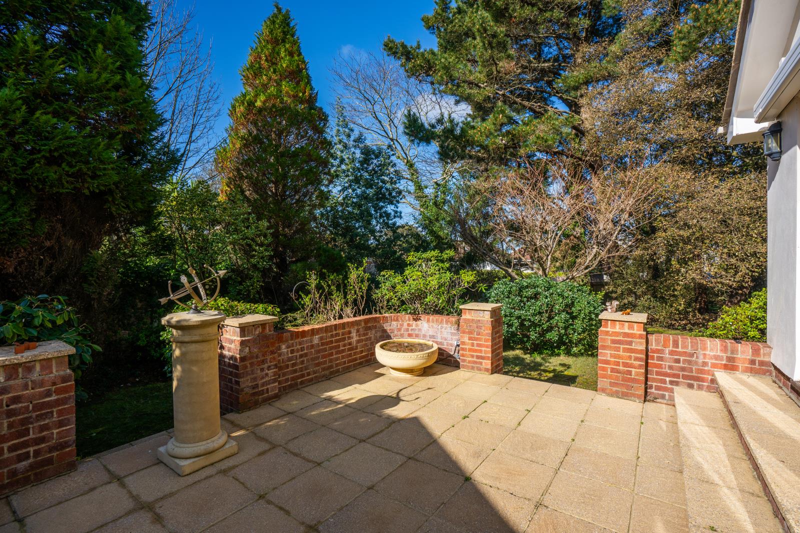 Property Image 210e109e-fe72-45be-8e30-f1852f46a153