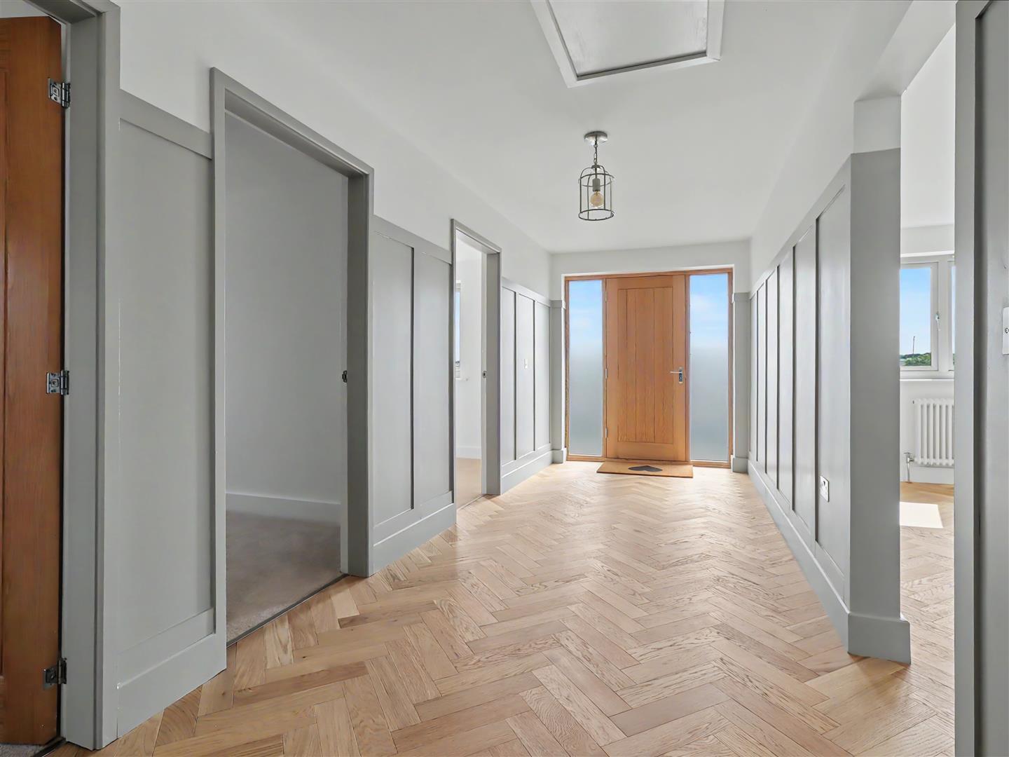Property Image 211350f3-98ea-415c-9d47-f20dec170232