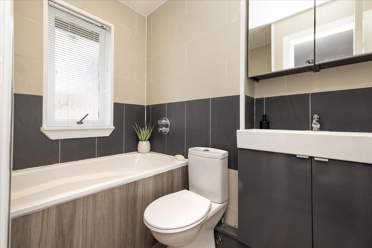 Property Image 211b71c6-2a02-46ab-b270-fc970298ccc5