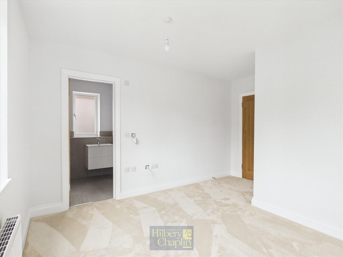 Property Image 2128cf47-6602-47ae-ba94-4ffbbe2a32af