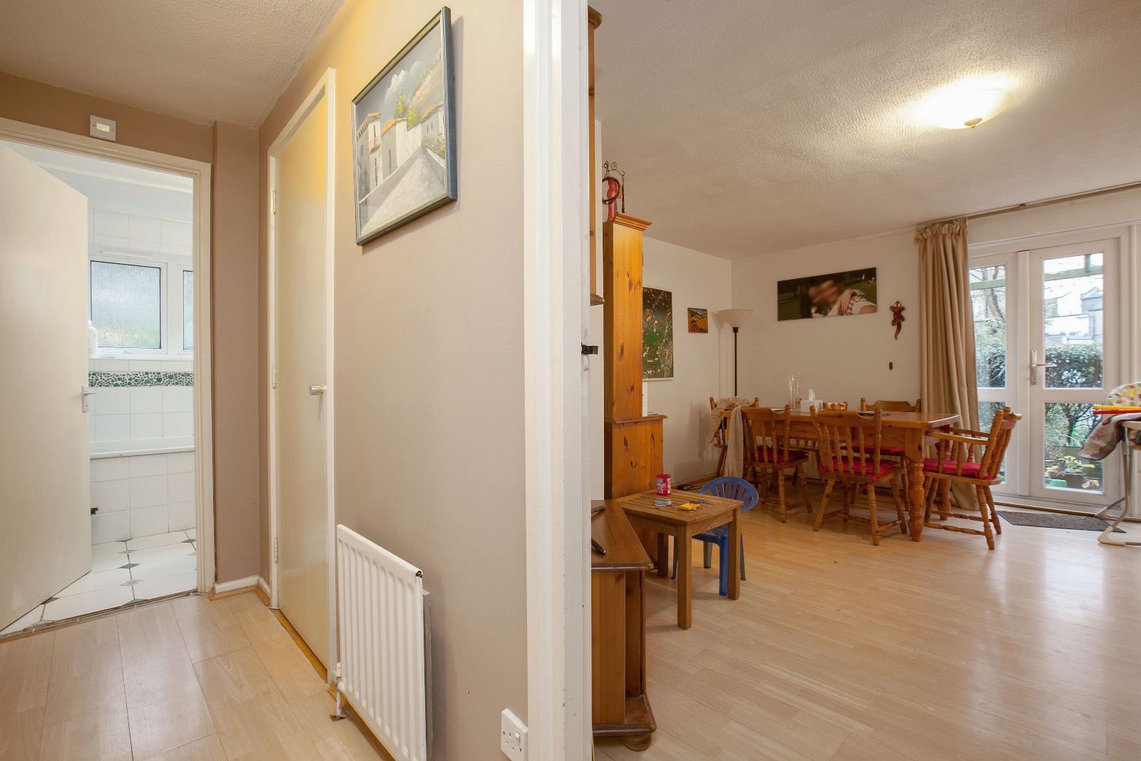 Property Image 212c3658-de84-46ba-a686-ae8819d6e670