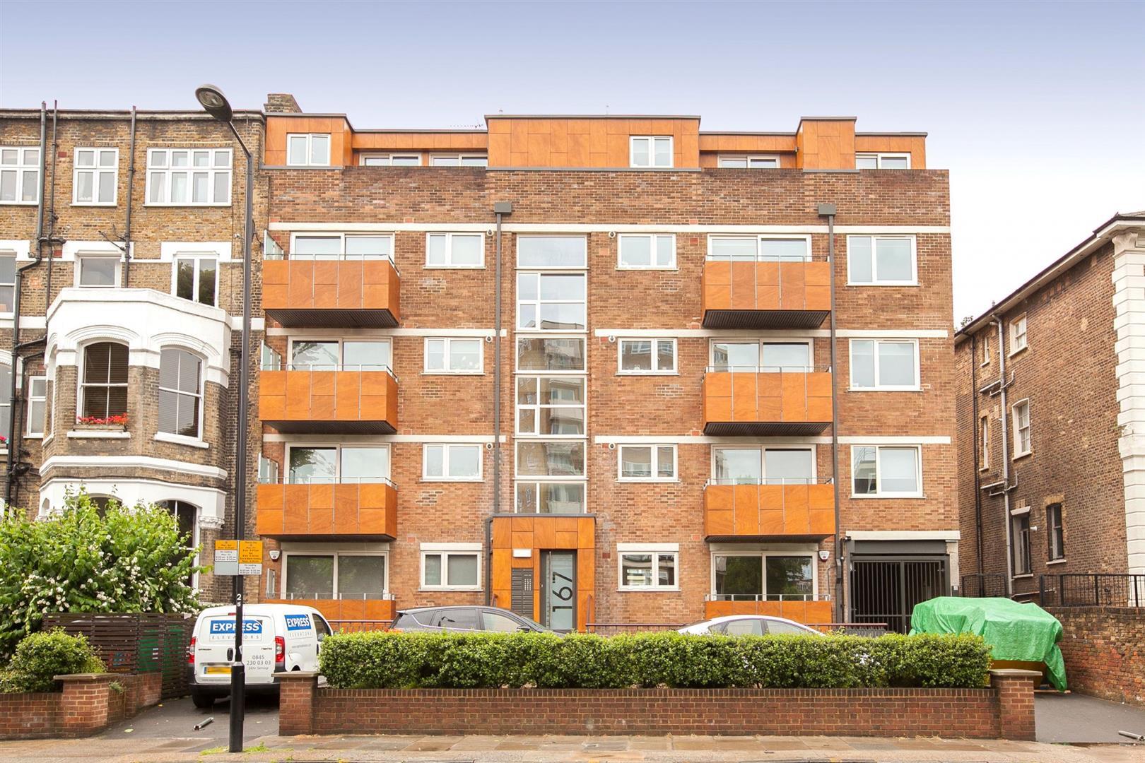 Property Image 213755b4-a5e6-4f1c-b1f9-4cd8f01e2881
