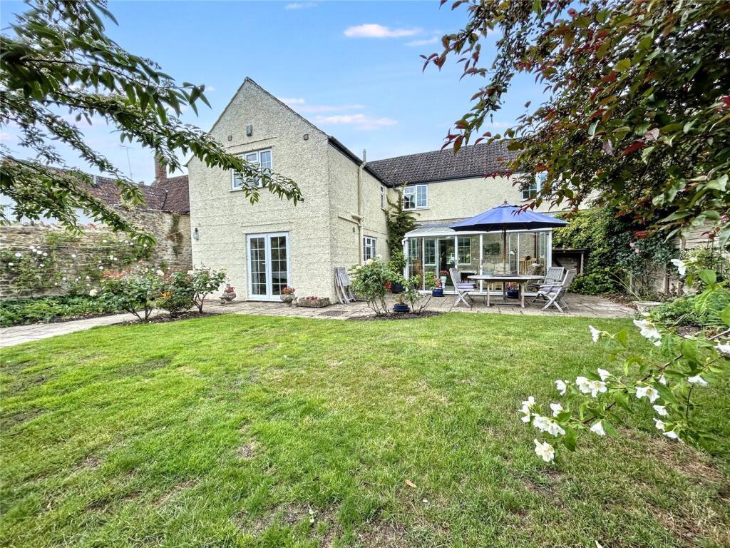Property Image 21415017-3796-42a8-92a0-ae2c4040c655
