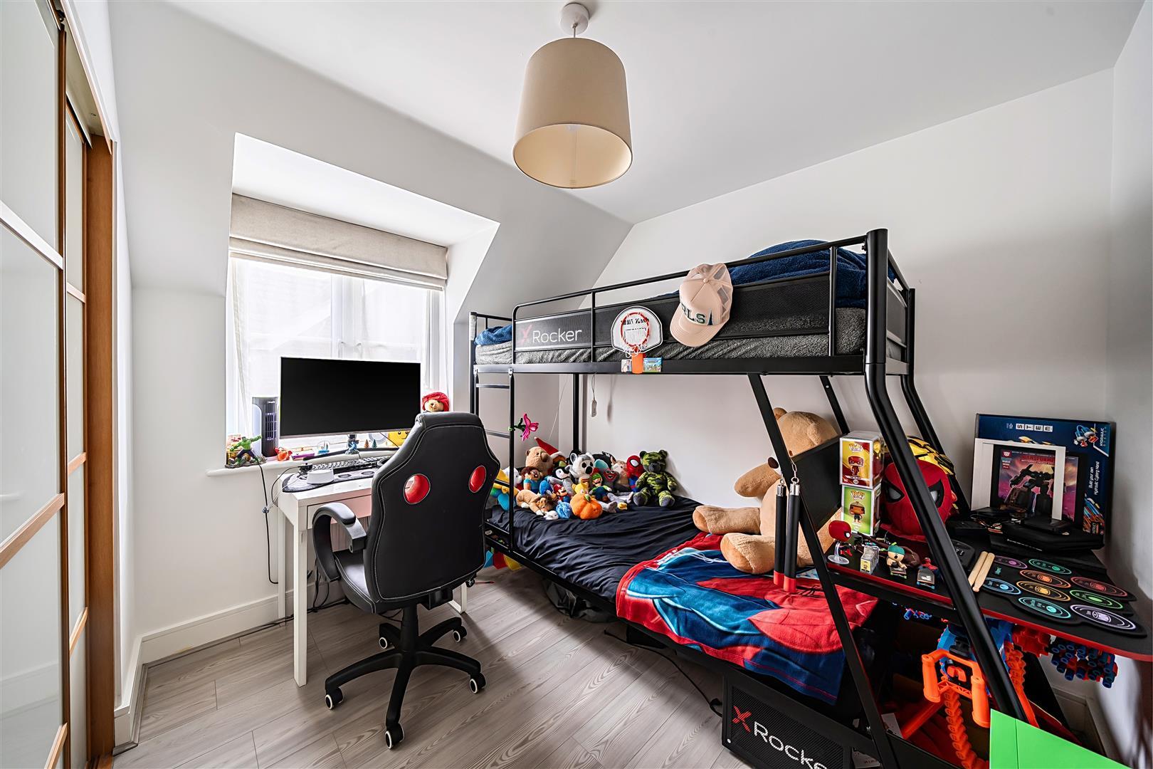 Property Image 2146084b-3ee7-4016-8b7d-03bfe105b2f8