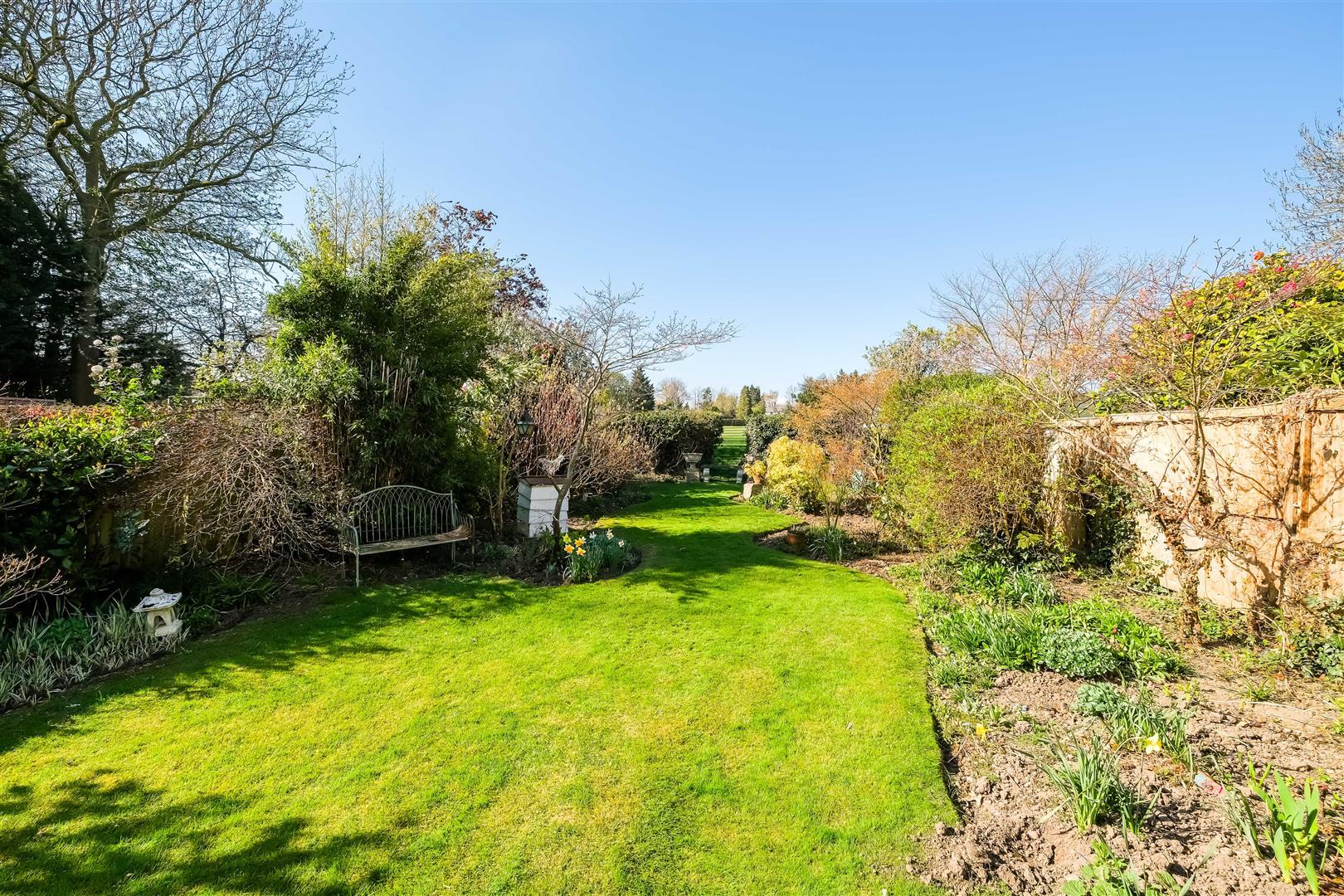 Property Image 2150cd9f-0921-4ec7-8bd0-9a7311e197c1