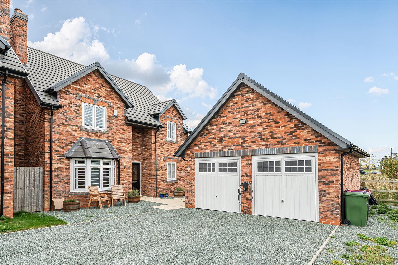 Property Image 21600567-ff42-456f-9b7a-5b6fdf45164d