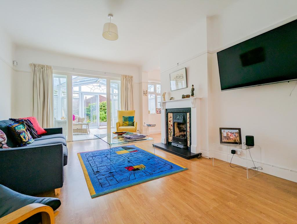Property Image 21724011-c7d1-44f3-b4e9-520d07217844
