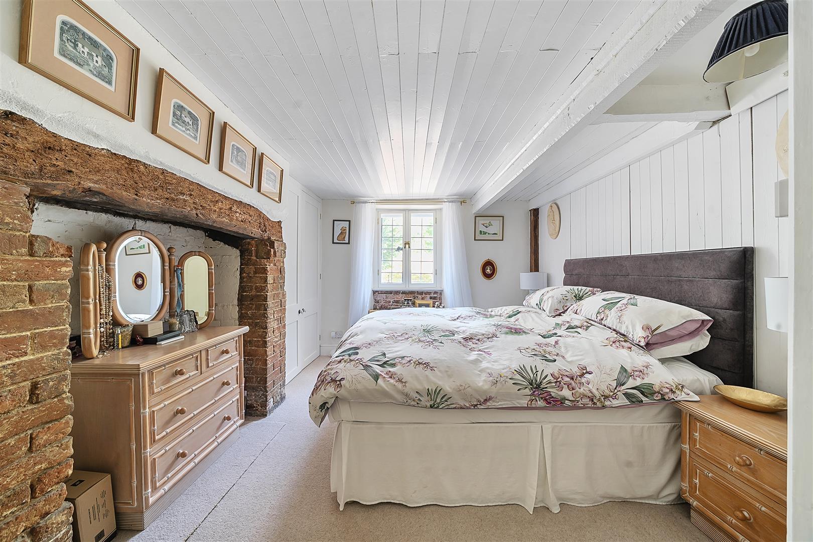 Property Image 2173f3e0-b7df-425b-8cd2-3b0318e5d04b