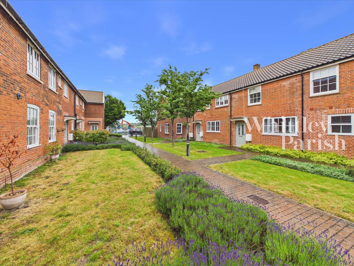 Property Image 217c967c-e843-4296-9468-fe3579e3be5e