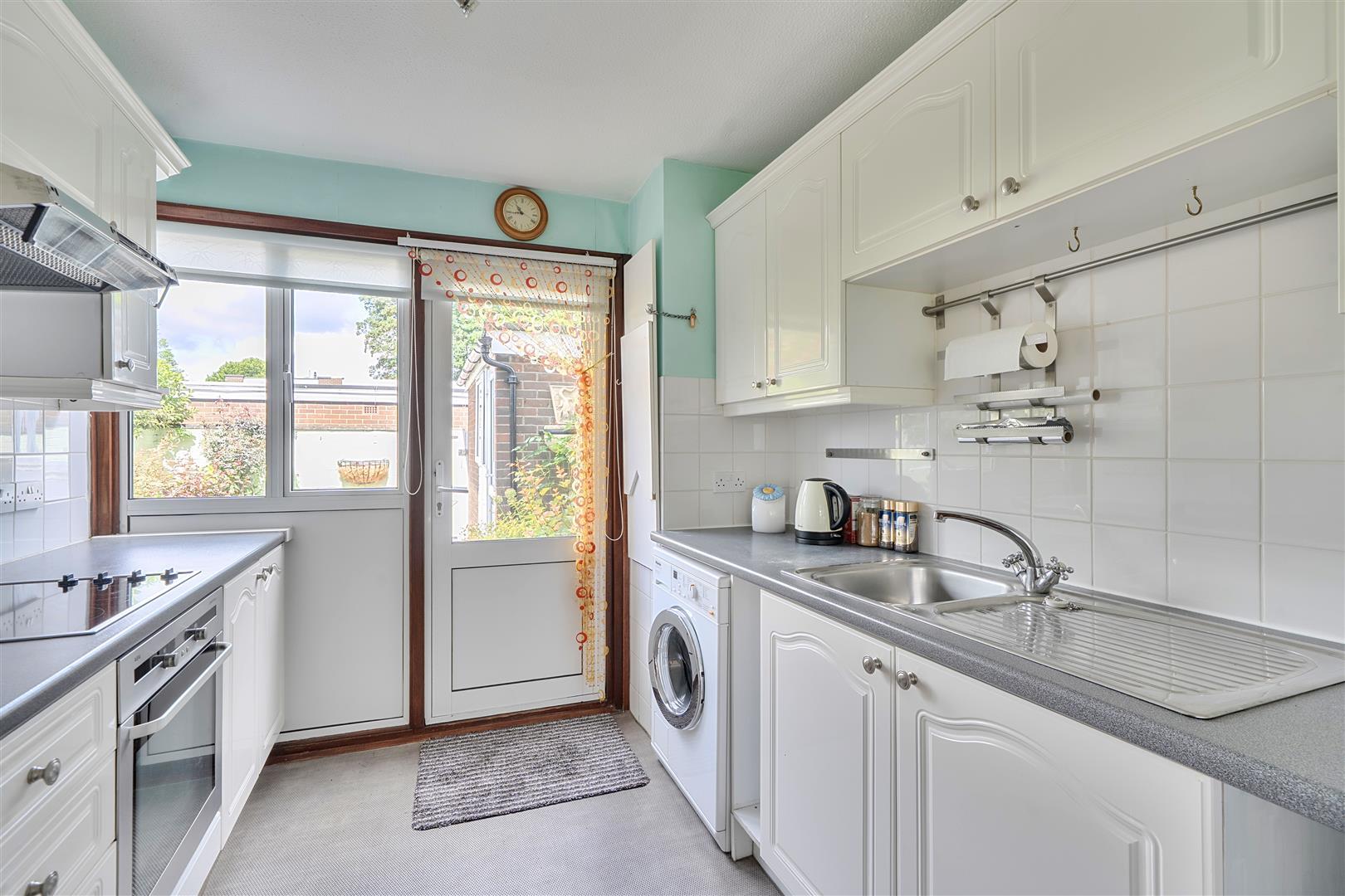 Property Image 218ec341-3bec-4494-931d-db1cf9689b18
