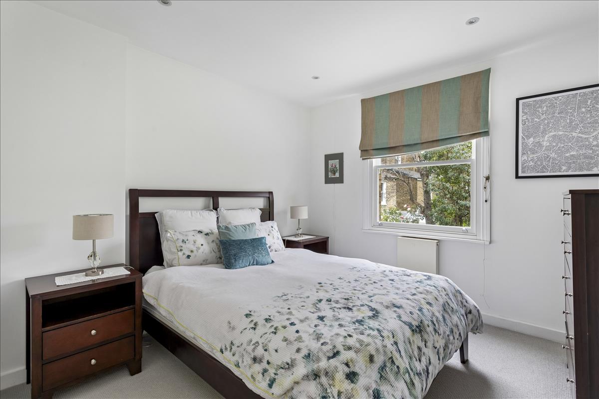Property Image 2192b014-7455-42e3-b0f6-4914ab15d68a