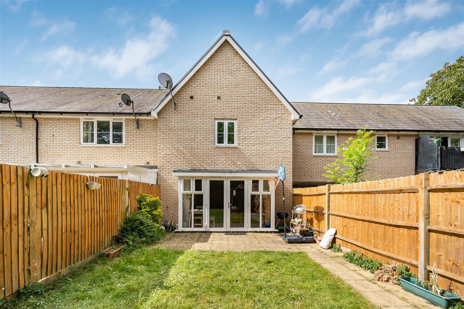Property Image 2193a82d-52f4-4acb-a360-64dcd950e046